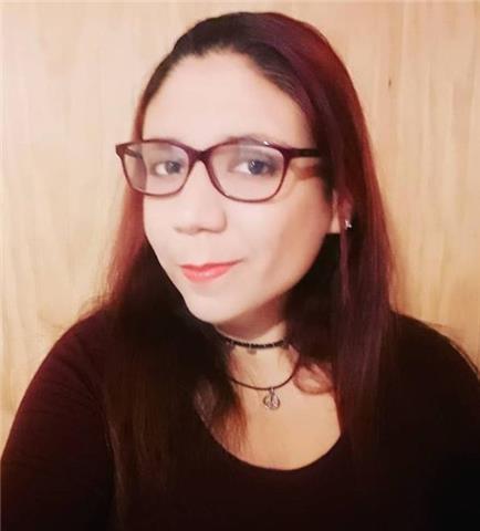 PROFESORA DE LENGUA Y LITERATURA