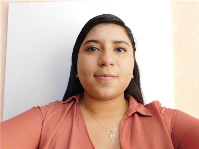 Profesora de Francés :) mexicana, con ganas de aprender los conocimientos adquiridos y fomentar el gusto por la lengua francesa y su cultura