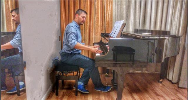 Clases de Piano, Guitarra y Producción online