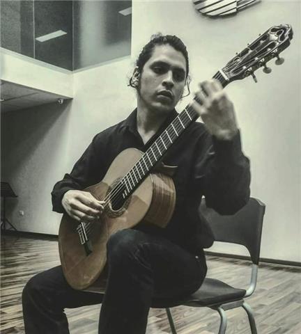 Profesor de guitarra, bajo lenguaje musical y armonia