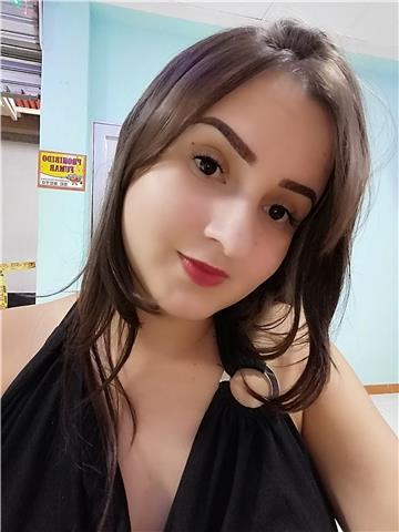 Profesora de lengua castellana, con facilidad de enseñanza