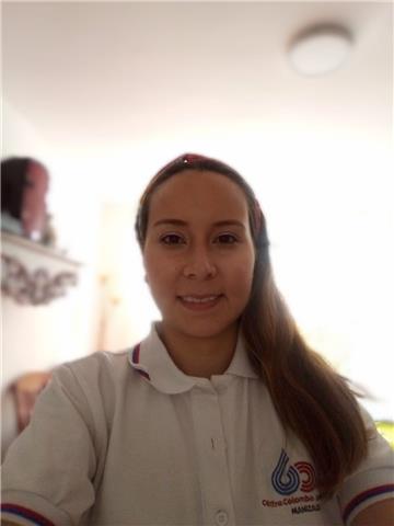 Profesora de ingles con una excelente didactica en la enseñanza de niños, adolescentes y adudltos