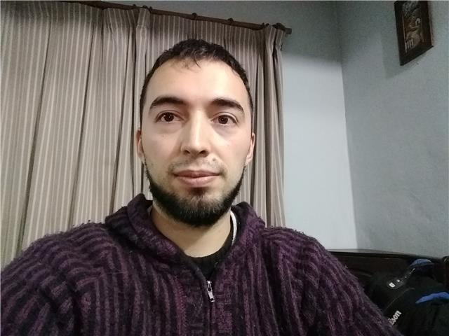 Profesor de física. Clases online por videollamada y texto. Disponibilidad full Time. Precio discutible