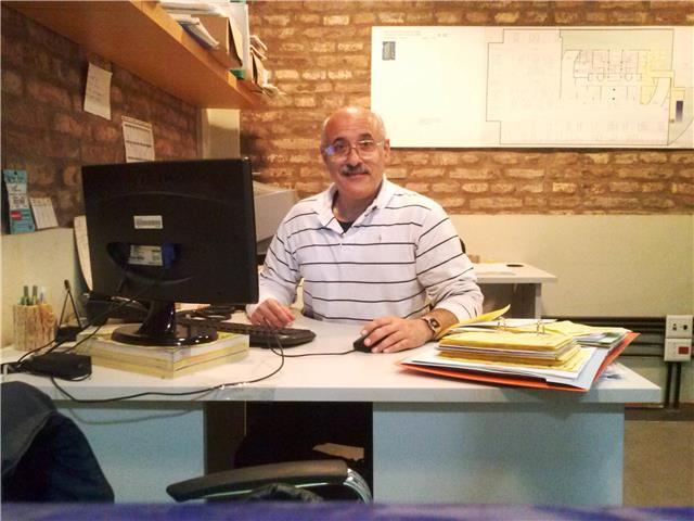 Profesor de BIOFISICA ANALISIS MATEMATICO y FISICA