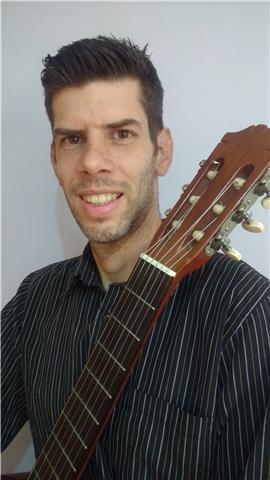 Profesor online de lenguaje musical (teoría y solfeo) y armonía, para estudiantes de música de conservatorio, o personas que quieran aprender a leer, escribir y componer su propia música