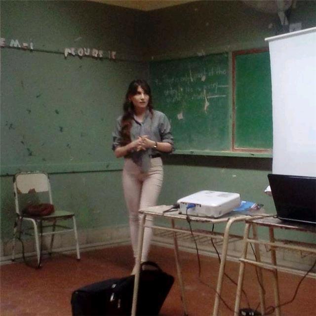 Clases de historia y ayuda en la preparación y confección de trabajos