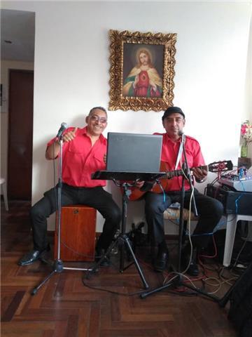 enseño clases de musica para nivel primaria secundaria