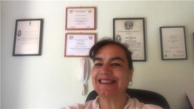 Profesora de inglés básico, intermedio o avanzado, preferentemente adultos