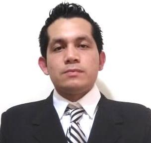 Profesor de computación ofrece clases online en todo México